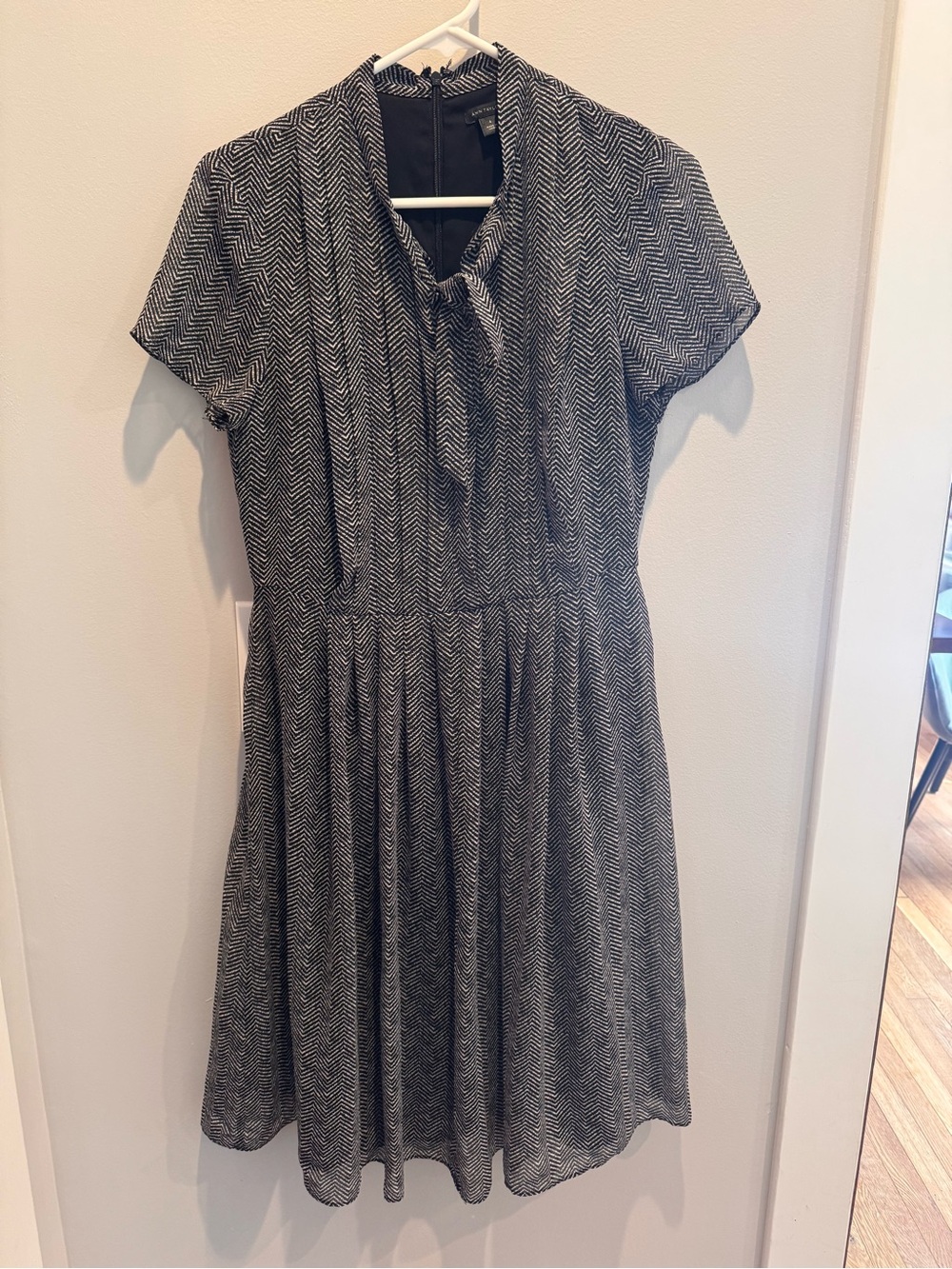 Ann Taylor Black and White Chevron Tie-Neck Midi Dress